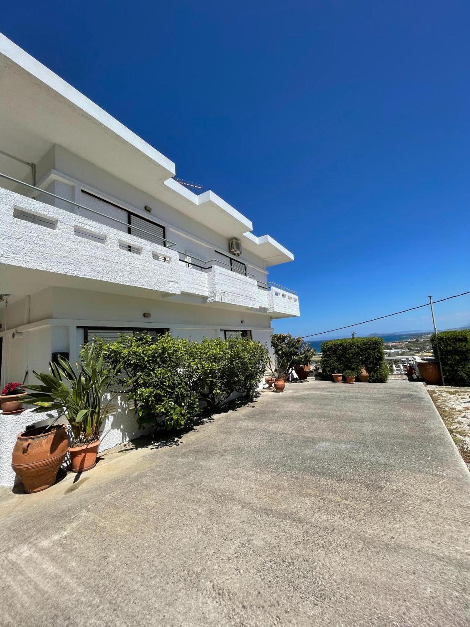 Aeolos Apartments Kolymbari Exterior foto