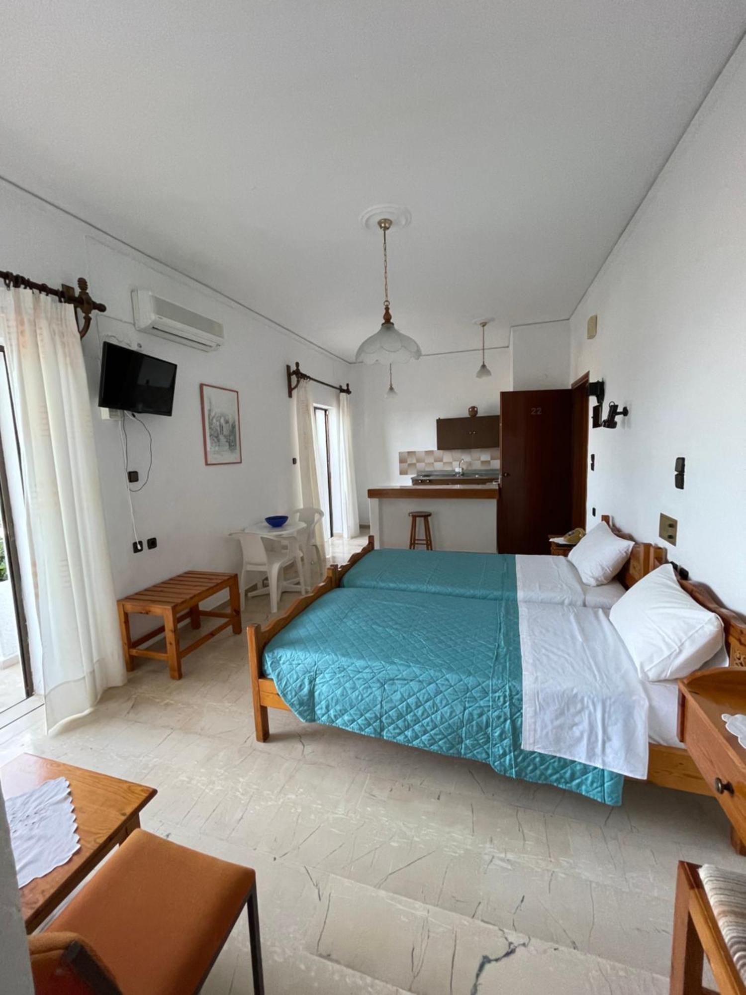 Aeolos Apartments Kolymbari Exterior foto
