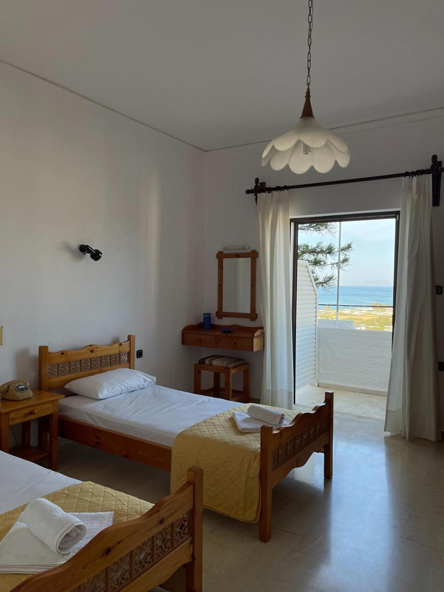 Aeolos Apartments Kolymbari Exterior foto